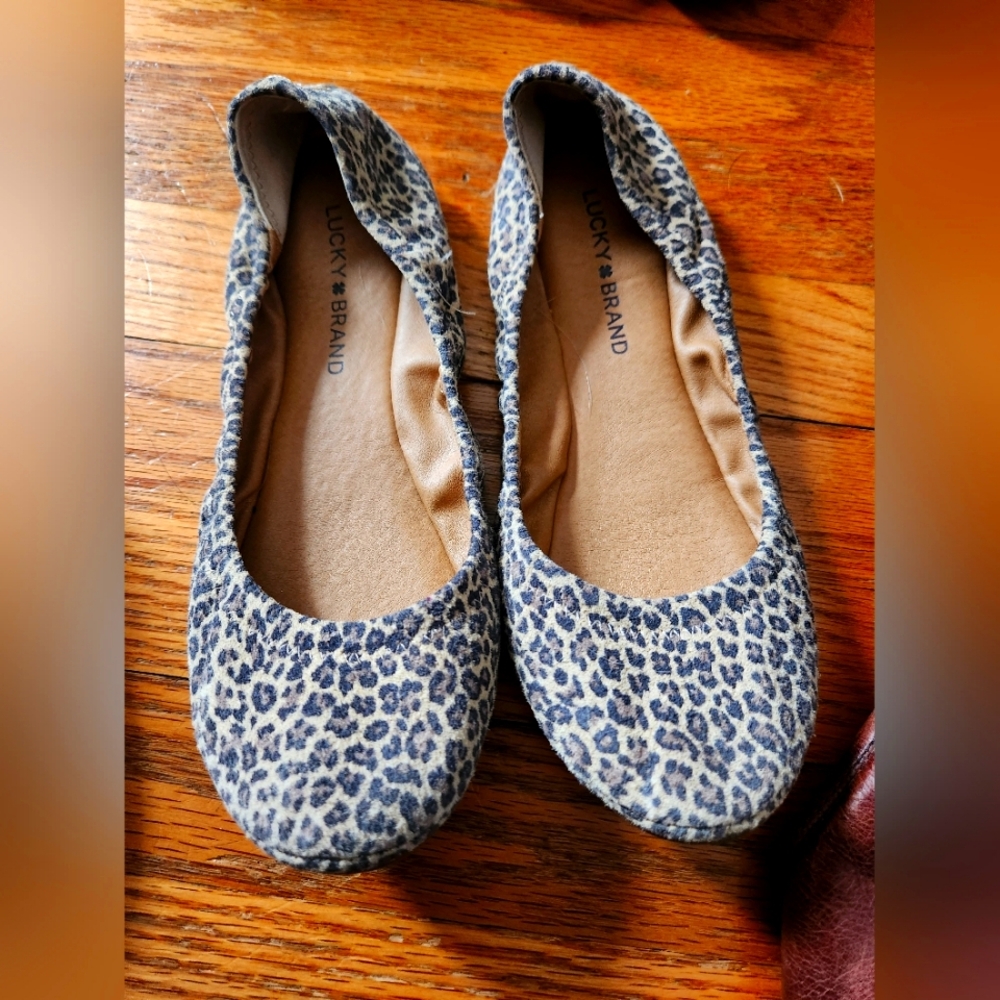 Lucky flats